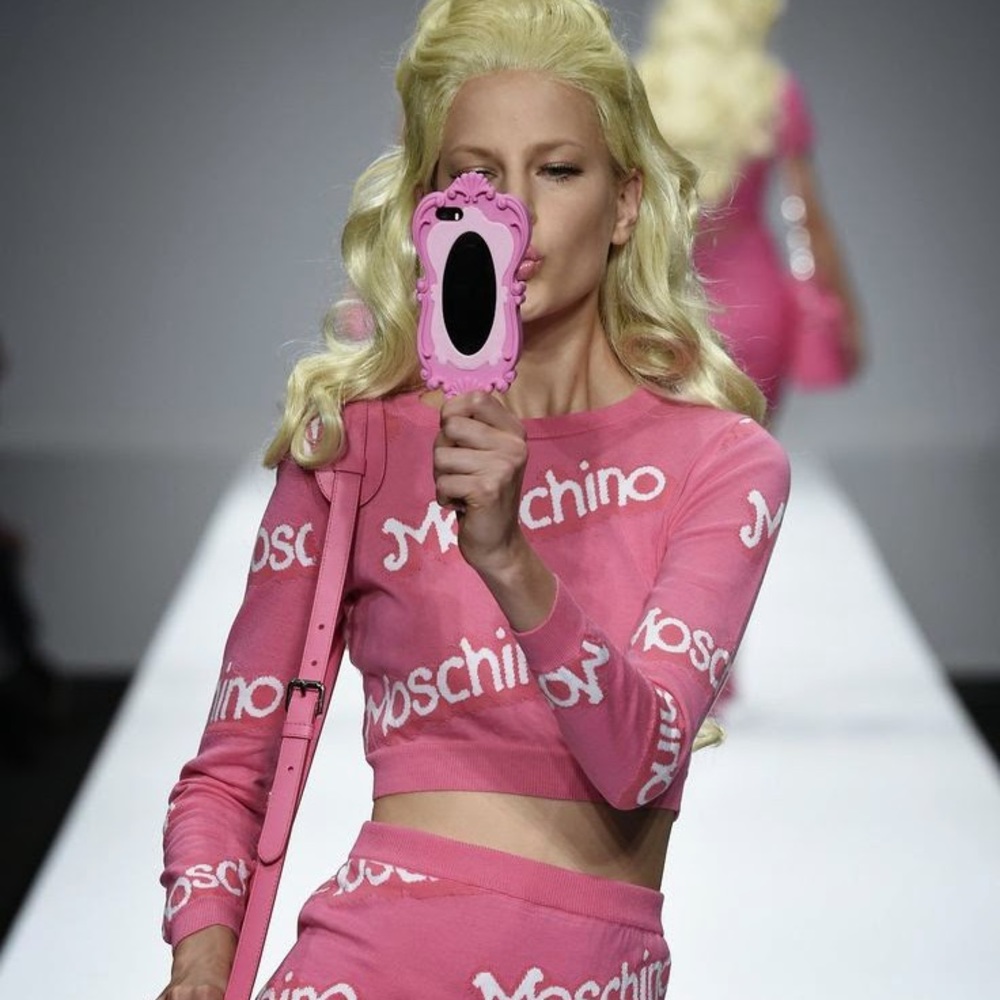 🎀 moschino x Barbie runway couture iPhone case